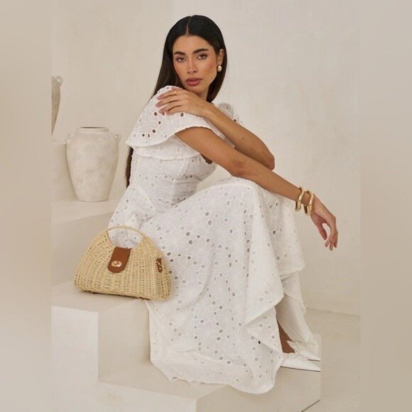 NWT Size MP - Extro&Vert Ada Flutter-Sleeve Broderie Midi Dress - Picture 4 of 13